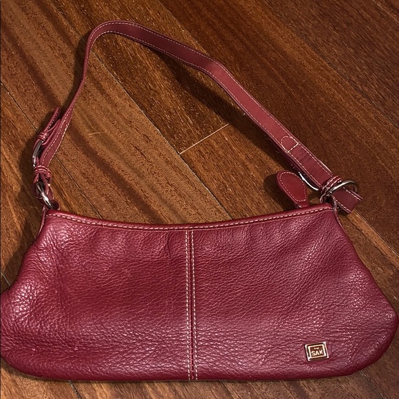 The Sak red leather baguette shoulder bag - Picture 1 of 3